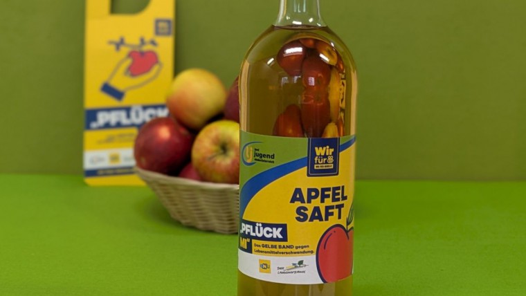 Apfelsaftflasche der Aktion Gelbes Band